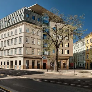 Radisson Blu Triest Hotel, Österrike
